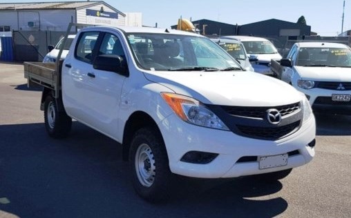 Mazda BT-50 Double Cab 4×4 Dropside Flatdeck 3.2 diesel turbo manual